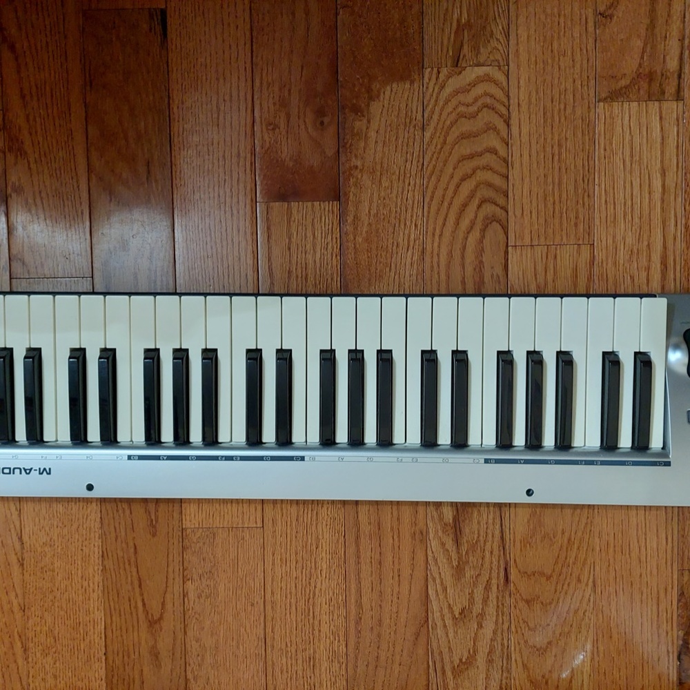 Pre Owned M-Audio KetRig 49 USB MIDI Keyboard Excellent Condition
